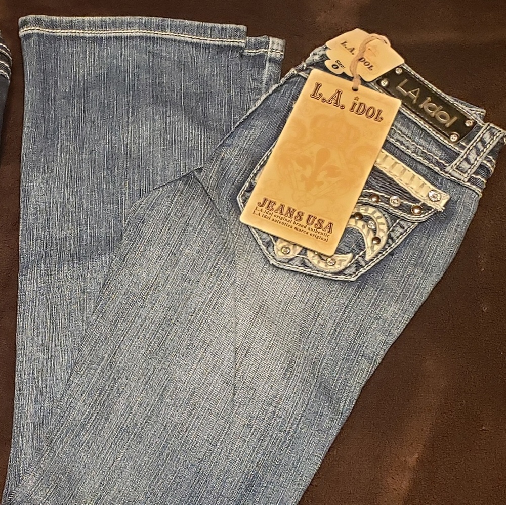 LA idol girl jeans